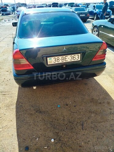 Mercedes C 180 1995, 625,550 km - 1.8 l - Qusar