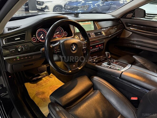 BMW 750 2012, 147,500 km - 4.4 l - Sumqayıt