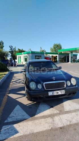 Mercedes E 230 1996, 433,000 km - 2.3 l - İmişli