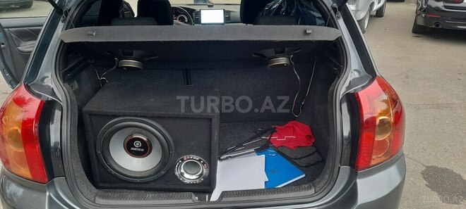 Toyota Corolla 2005, 248,000 km - 1.4 l - Bakı