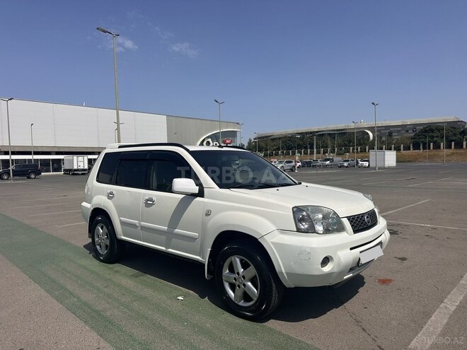 Nissan X-Trail 2003, 230,000 km - 2.0 l - Bakı
