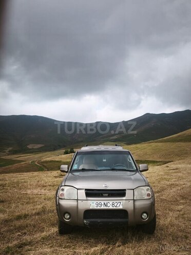 Nissan Navara 2003, 300,000 km - 3.3 l - Bakı