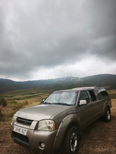 Nissan Navara 2003, 300,000 km - 3.3 l - Bakı