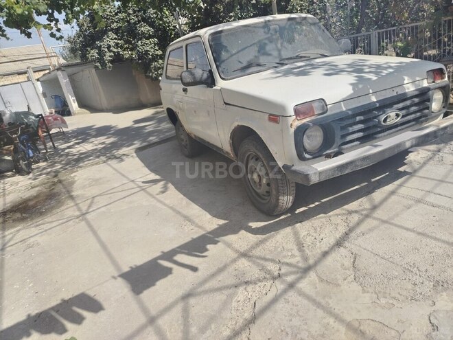 LADA (VAZ) Niva 2012, 100,000 km - 1.7 l - Salyan