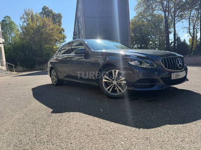 Mercedes E 200 2014, 260,000 km - 2.1 л - İsmayıllı