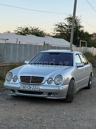 Mercedes E 320 2001, 300,000 km - 3.2 l - Tovuz