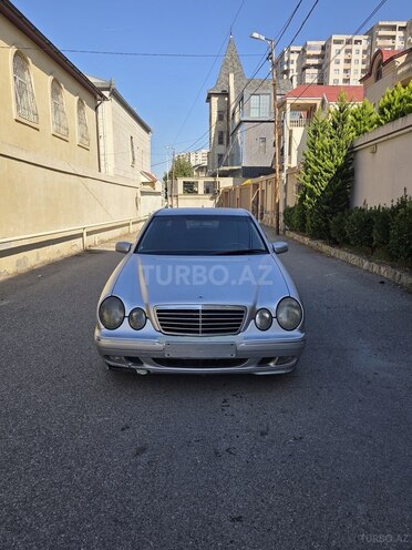 Mercedes E 270 2001, 355,211 km - 2.7 л - Bakı