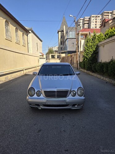 Mercedes E 270 2001, 355,211 km - 2.7 л - Bakı
