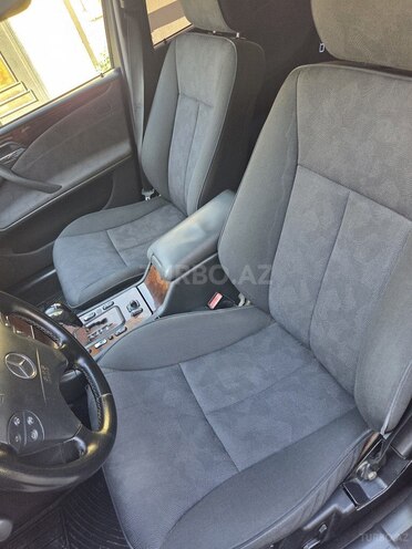 Mercedes E 270 2001, 355,211 km - 2.7 л - Bakı