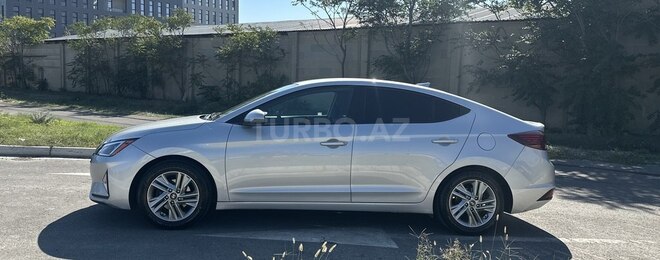Hyundai Elantra 2019, 148,000 km - 2.0 л - Bakı