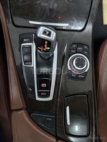 BMW 528 2012, 260,000 km - 2.0 l - Sumqayıt