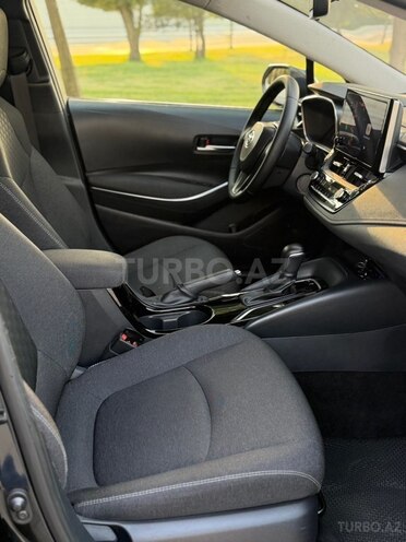 Toyota Corolla 2023, 96,000 km - 1.6 l - Bakı