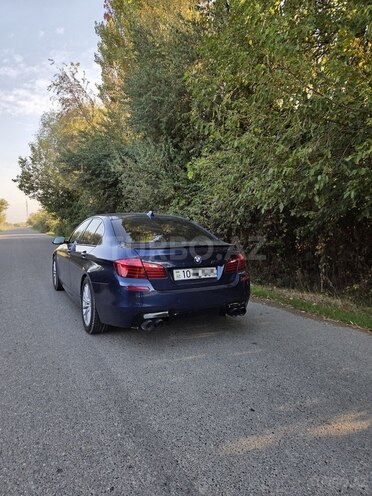 BMW 528 2015, 300,000 km - 2.0 l - Bakı