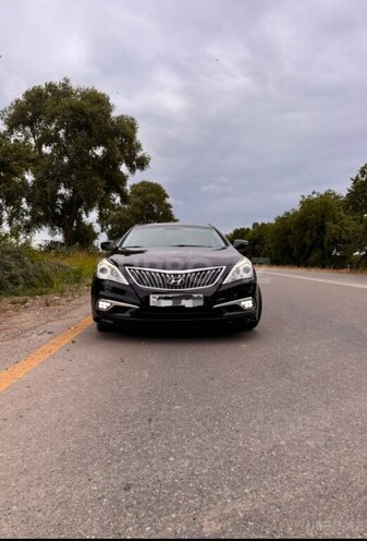 Hyundai Grandeur 2015, 228,000 km - 2.2 l - Qazax