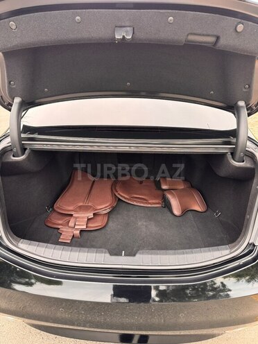 Hyundai Grandeur 2015, 228,000 km - 2.2 l - Qazax