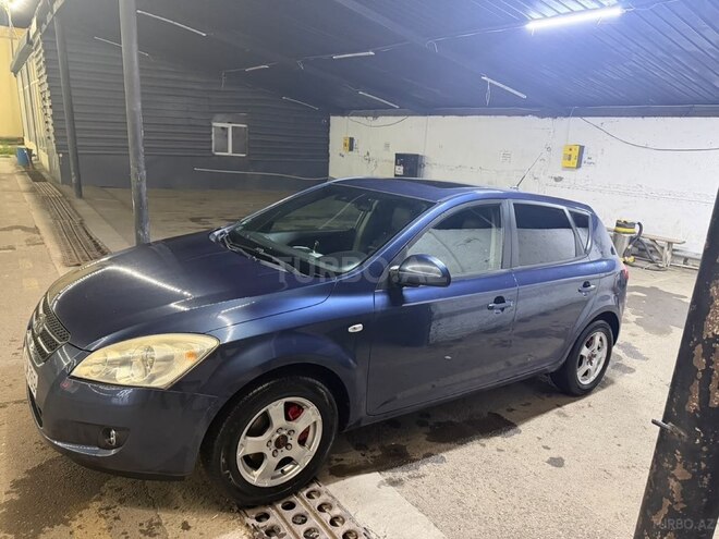 Kia Ceed 2007, 294,000 km - 1.6 l - Gəncə