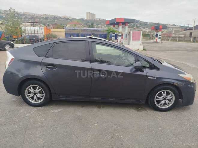 Toyota Prius 2011, 320,300 km - 1.8 л - Bakı
