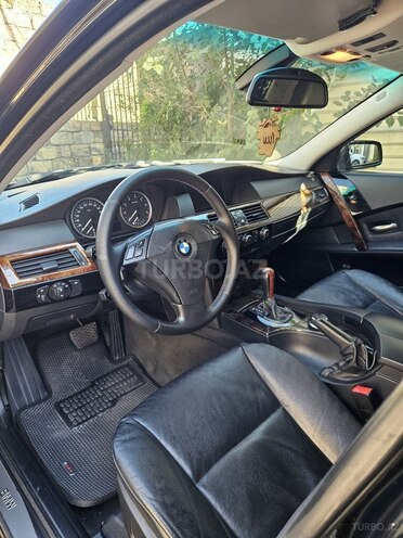 BMW 525 2006, 293,300 km - 2.5 l - Bakı