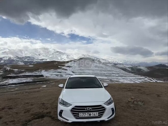 Hyundai Avante 2015, 181,000 km - 1.6 l - Bakı