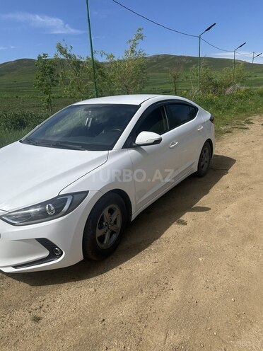 Hyundai Avante 2015, 181,000 km - 1.6 l - Bakı