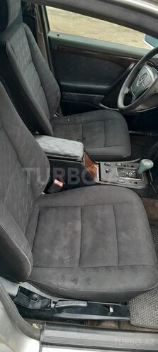 Mercedes C 250 1996, 379,425 km - 2.5 л - Beyləqan
