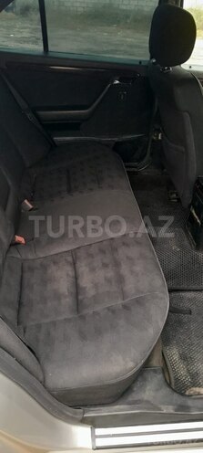Mercedes C 250 1996, 379,425 km - 2.5 л - Beyləqan