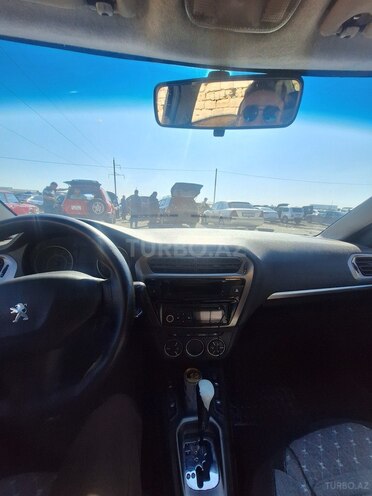 Peugeot 301 2013, 256,000 km - 1.2 l - Bakı