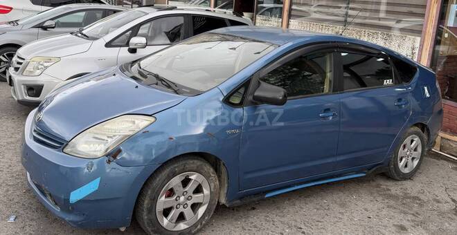 Toyota Prius 2005, 300,000 km - 1.5 л - Bakı