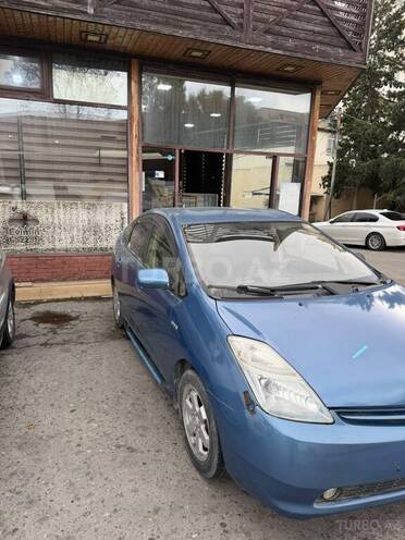 Toyota Prius 2005, 300,000 km - 1.5 л - Bakı