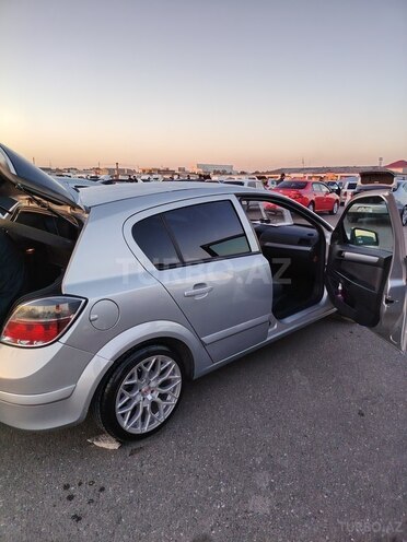 Opel Astra 2006, 290,000 km - 1.4 l - Bakı