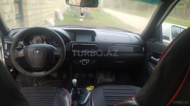LADA (VAZ) Priora 2014, 378,000 km - 1.6 l - Qusar