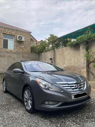 Hyundai Sonata 2011, 214,000 km - 2.0 л - Beyləqan