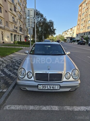 Mercedes E 240 1998, 375,745 km - 2.4 l - Bakı