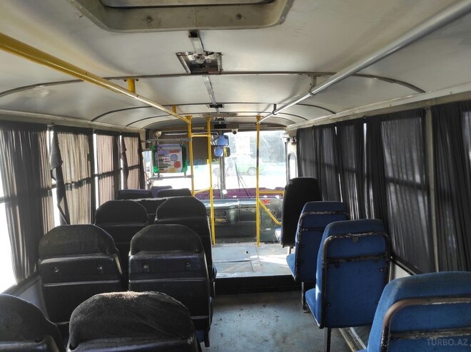 Isuzu Ecobus 1998, 300,000 km - 4.2 л - Lənkəran