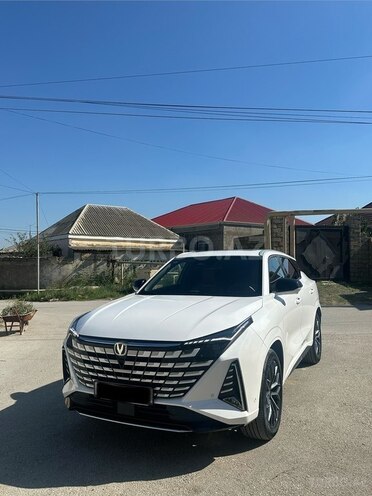 Changan  2025, 36,000 km - 1.5 l - Bakı