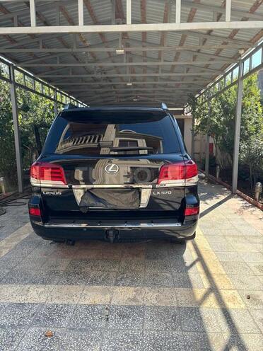Lexus LX 570 2013, 108,000 km - 5.7 l - Bakı