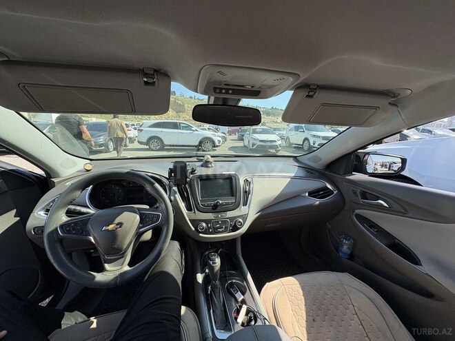 Chevrolet Malibu 2018, 386,243 km - 1.5 л - Şirvan