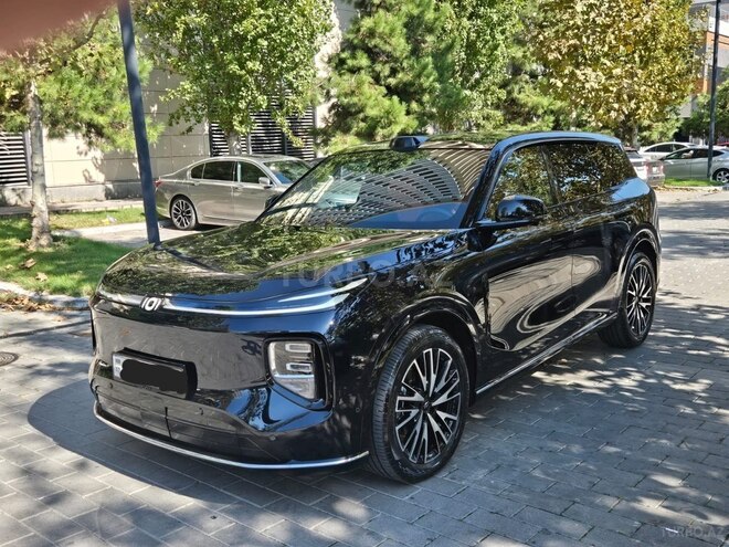 Changan  2025, 22,000 km - 1.5 l - Bakı