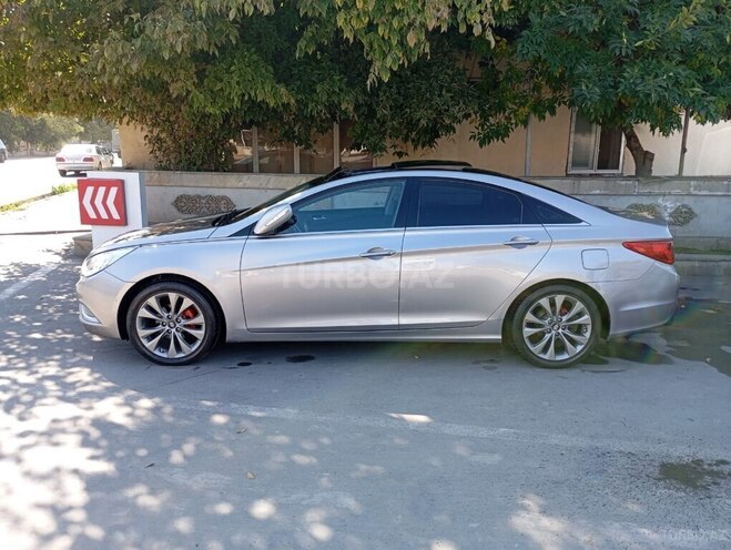 Hyundai Sonata 2010, 242,477 km - 2.4 l - Sabirabad