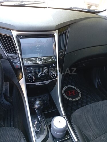 Hyundai Sonata 2010, 242,477 km - 2.4 l - Sabirabad