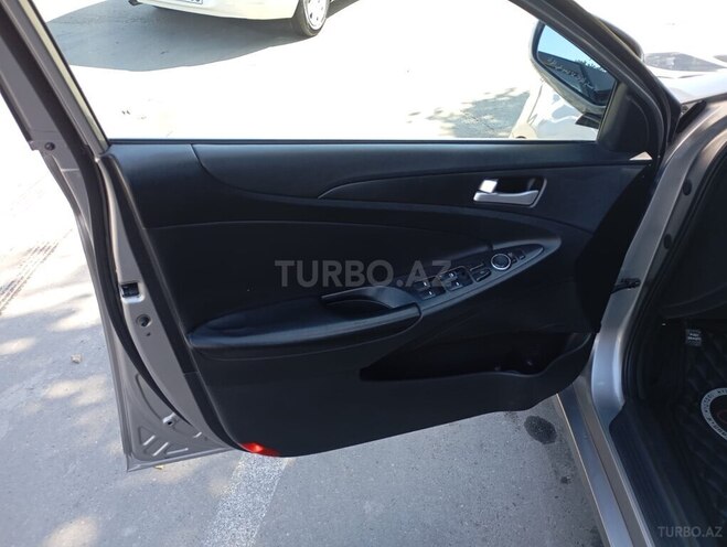 Hyundai Sonata 2010, 242,477 km - 2.4 l - Sabirabad