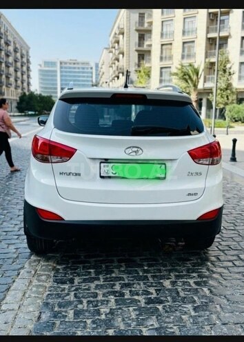 Hyundai ix35 2010, 190,000 km - 2.0 l - Bakı