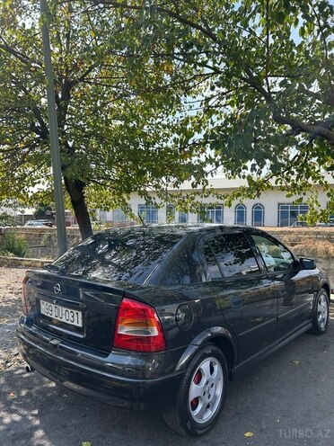 Opel Astra 2001, 415,908 km - 1.6 l - Şəki