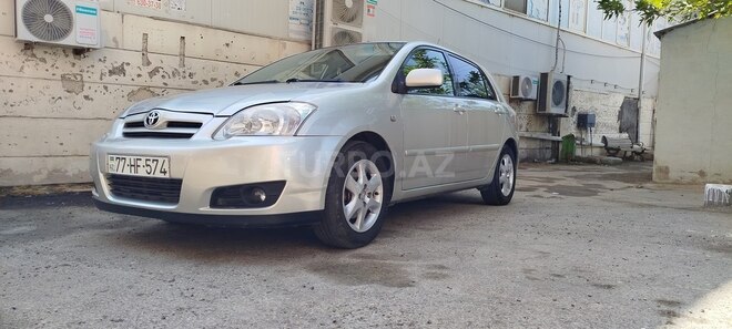 Toyota Corolla 2005, 299,000 km - 1.4 l - Bakı