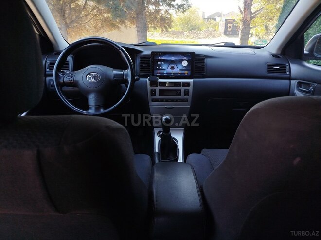 Toyota Corolla 2005, 299,000 km - 1.4 l - Bakı