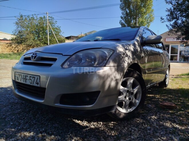Toyota Corolla 2005, 299,000 km - 1.4 l - Bakı
