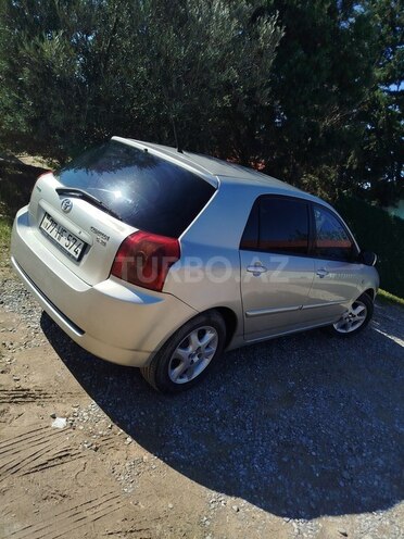 Toyota Corolla 2005, 299,000 km - 1.4 l - Bakı