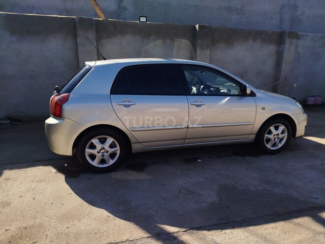 Toyota Corolla 2005, 299,000 km - 1.4 l - Bakı