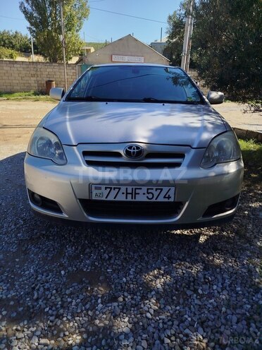 Toyota Corolla 2005, 299,000 km - 1.4 l - Bakı