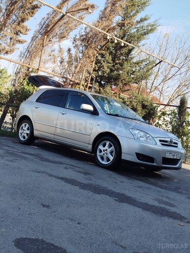 Toyota Corolla 2005, 299,000 km - 1.4 l - Bakı